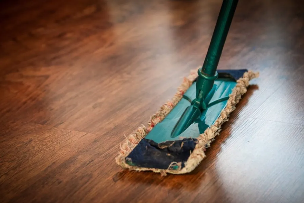 cleaning washing cleanup the ilo 48889 1